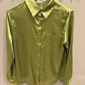 NWT Pausus Silk Olive Green Button Down Long Sleeve Slim Fit Blouse